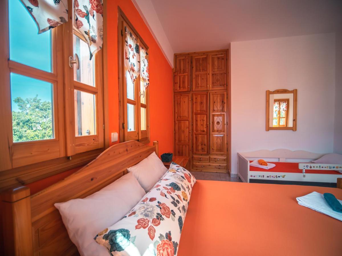 Orange House For Big Families In Damouchari - Delicious Houses Eksteriør bilde