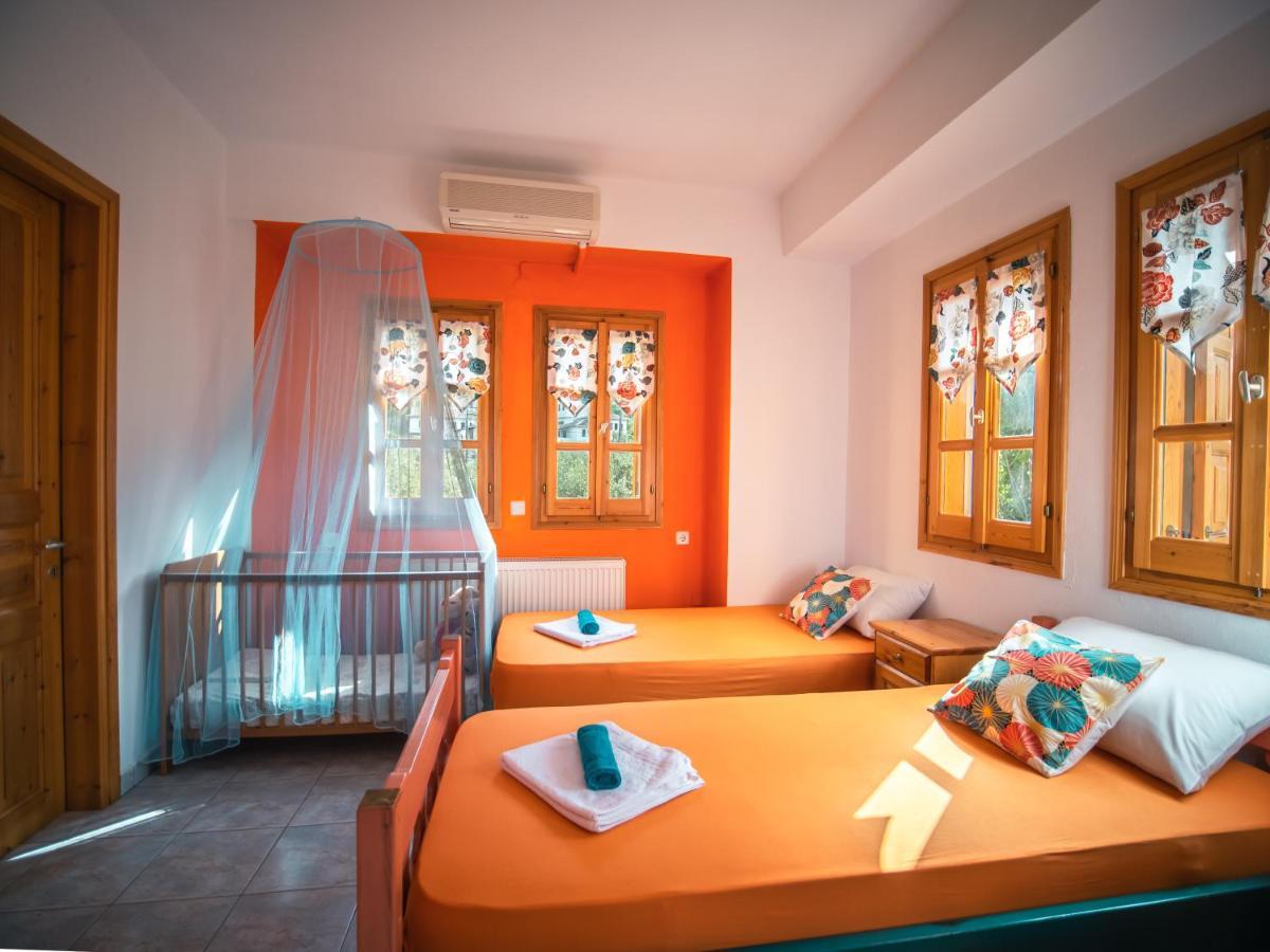 Orange House For Big Families In Damouchari - Delicious Houses Eksteriør bilde