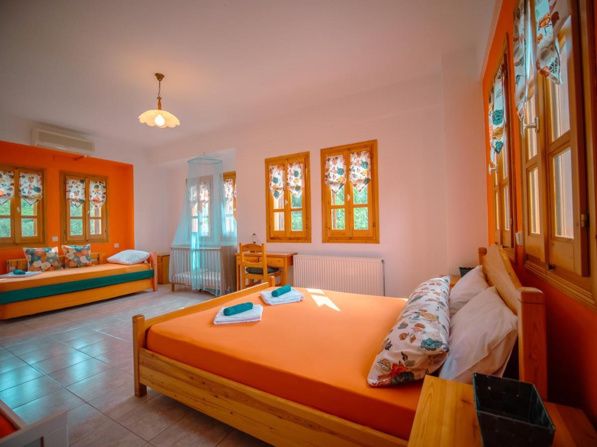 Orange House For Big Families In Damouchari - Delicious Houses Eksteriør bilde